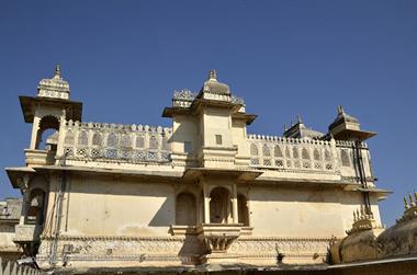 03 City-Palace,_Udaipur_DSC4347_b_H600